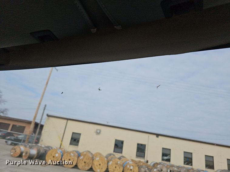 image for item DO4272 2006 Freightliner Business Class M2  chipper truck