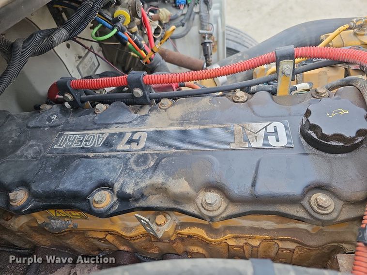 image for item DO4272 2006 Freightliner Business Class M2  chipper truck