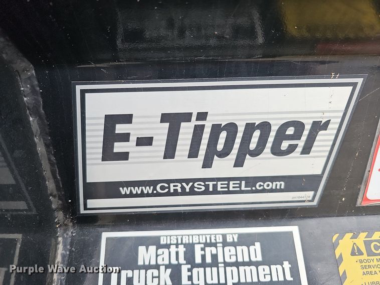 image for item DO4272 2006 Freightliner Business Class M2  chipper truck