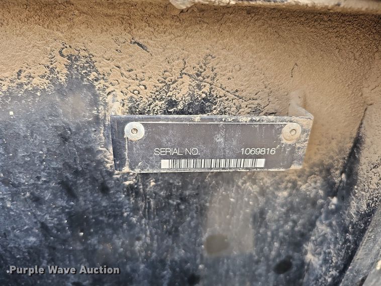 image for item DO4276 72"W skid steer grapple bucket