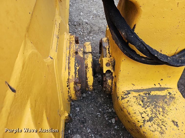 image for item DO4279 2017 Komatsu D61PX-24  dozer