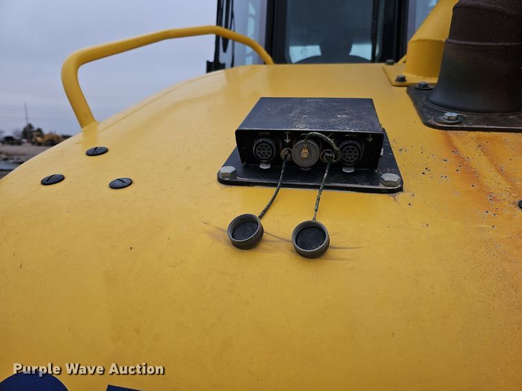 image for item DO4279 2017 Komatsu D61PX-24  dozer