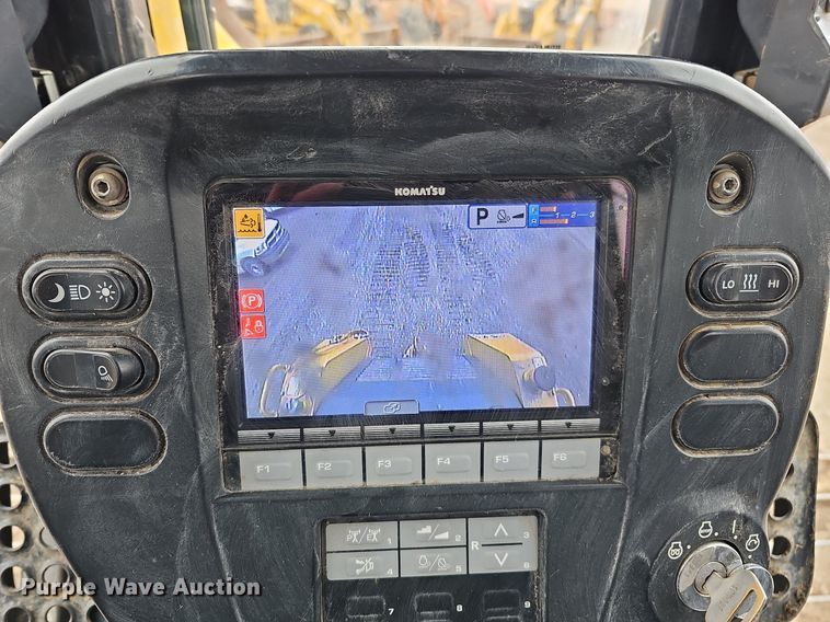 image for item DO4279 2017 Komatsu D61PX-24  dozer