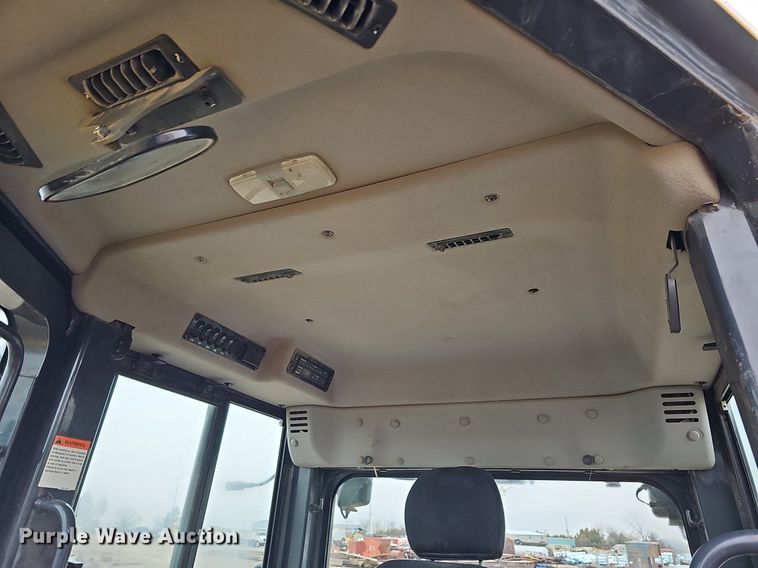 image for item DO4279 2017 Komatsu D61PX-24  dozer