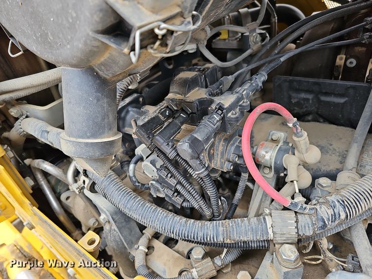 image for item DO4279 2017 Komatsu D61PX-24  dozer