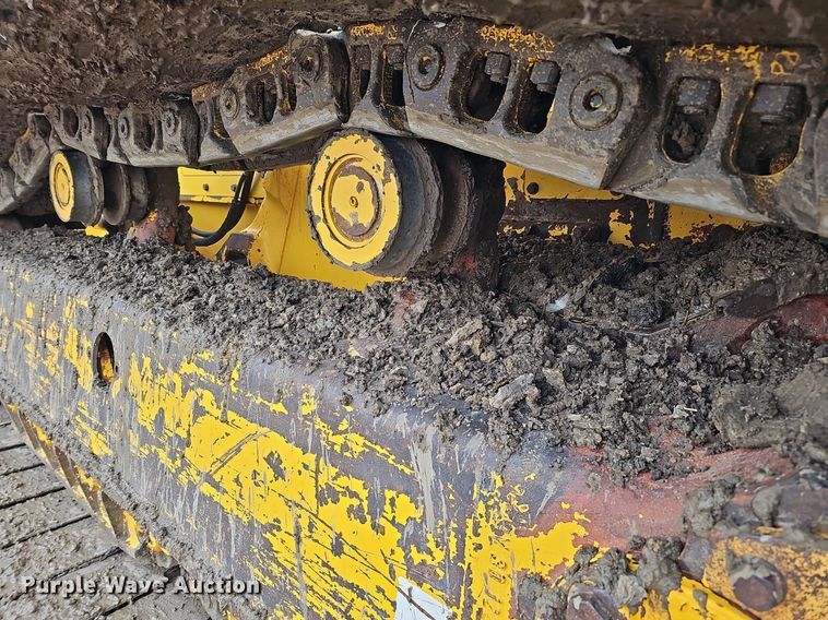image for item DO4279 2017 Komatsu D61PX-24  dozer