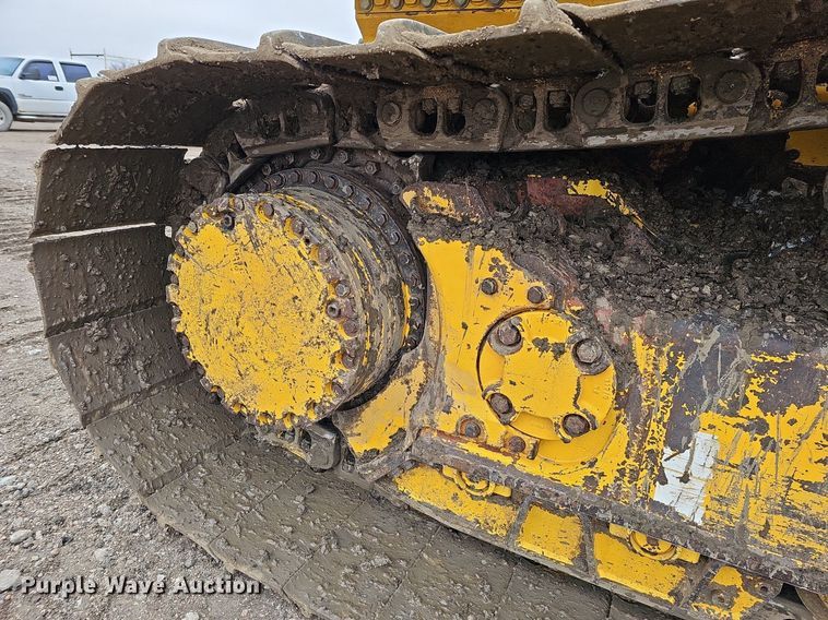 image for item DO4279 2017 Komatsu D61PX-24  dozer
