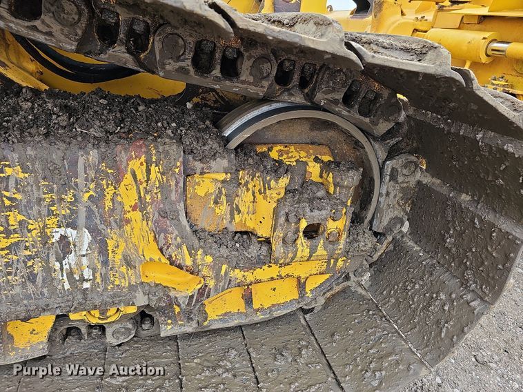 image for item DO4279 2017 Komatsu D61PX-24  dozer