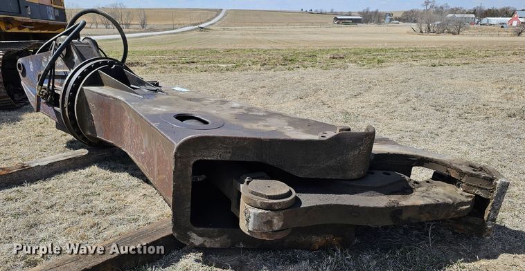 image for item DO4280 LaBounty MSD 116 R  rotating shear