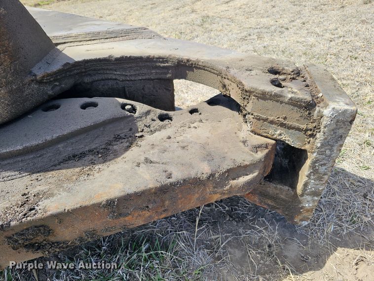 image for item DO4280 LaBounty MSD 116 R  rotating shear