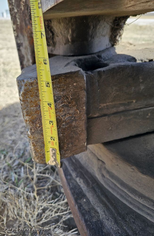 image for item DO4280 LaBounty MSD 116 R  rotating shear