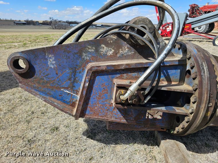 image for item DO4280 LaBounty MSD 116 R  rotating shear