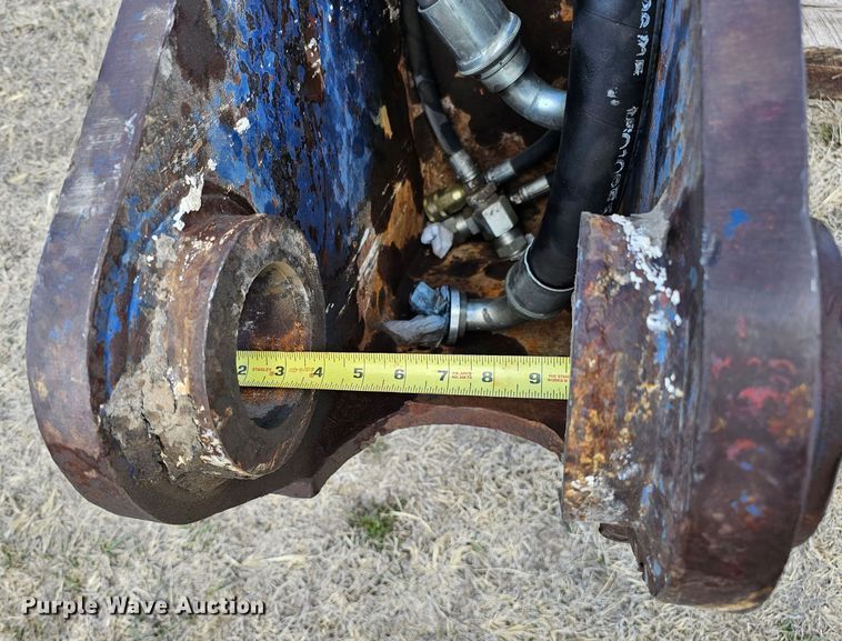 image for item DO4280 LaBounty MSD 116 R  rotating shear