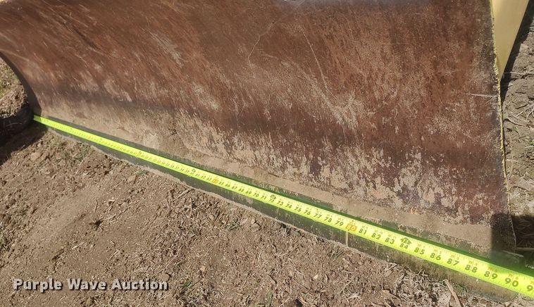 image for item DQ0465 John Deere 1010  dozer