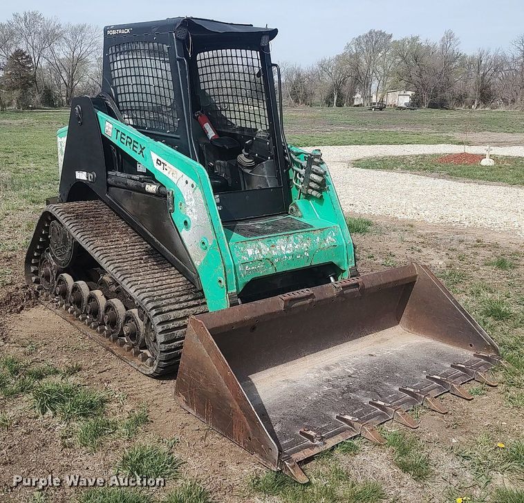 image for item DQ0467 2011 Terex PT-70  tracked skid steer loader