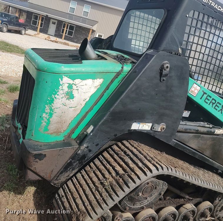 image for item DQ0467 2011 Terex PT-70  tracked skid steer loader