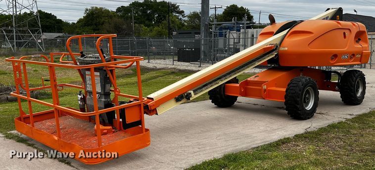 image for item DQ2015 JLG 400S  boom lift