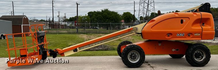 image for item DQ2015 JLG 400S  boom lift