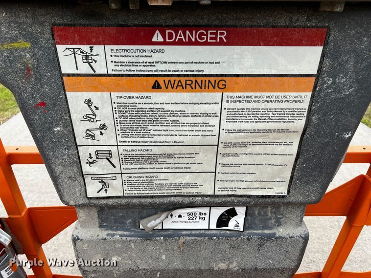 image for item DQ2015 JLG 400S  boom lift