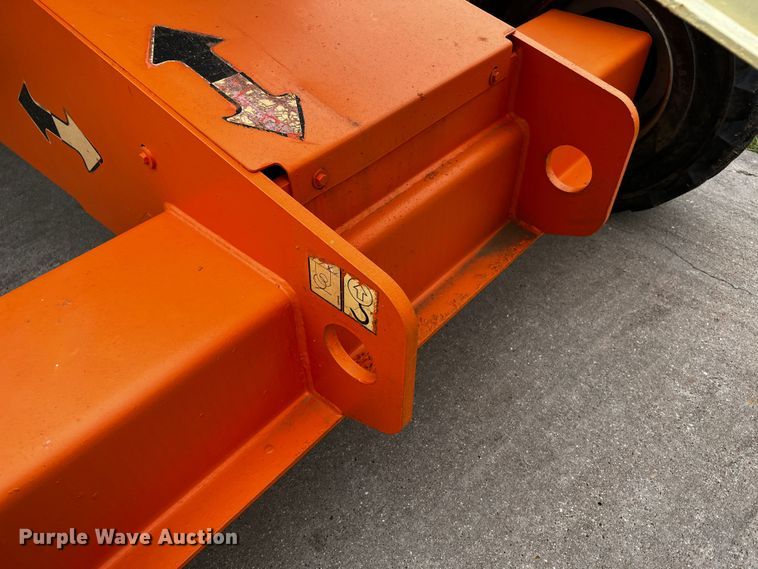 image for item DQ2015 JLG 400S  boom lift