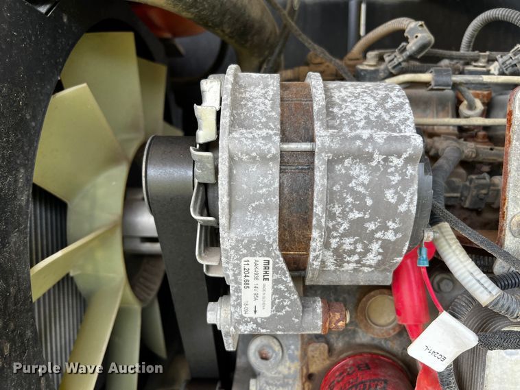 image for item DQ2015 JLG 400S  boom lift