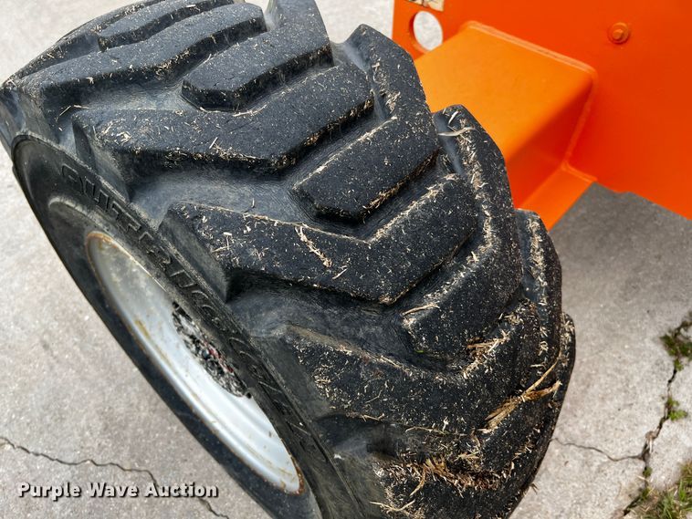 image for item DQ2015 JLG 400S  boom lift