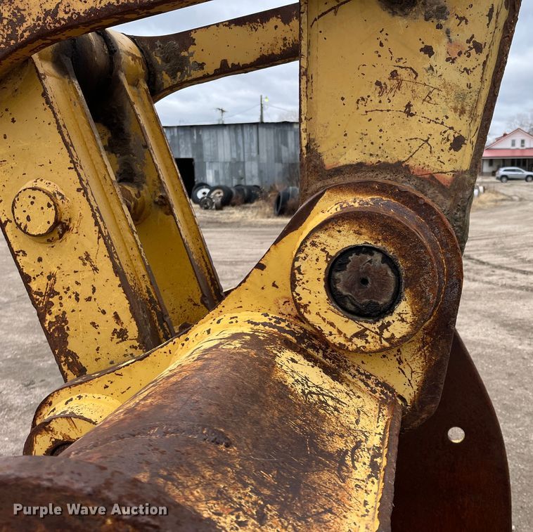 image for item DQ4108 1998 Caterpillar 330B L  excavator