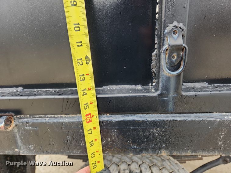 image for item DQ5374 2003 Chevrolet C4500  dump flatbed truck