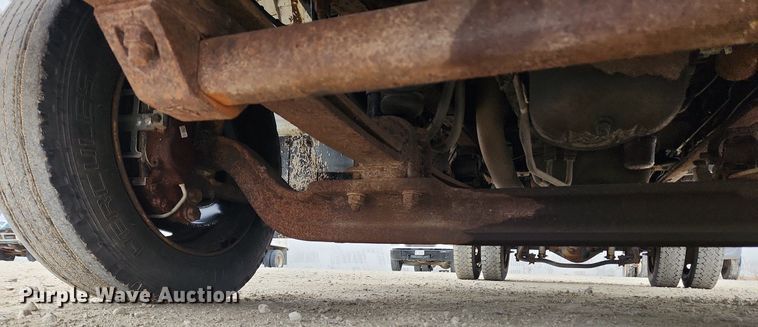 image for item DQ5374 2003 Chevrolet C4500  dump flatbed truck