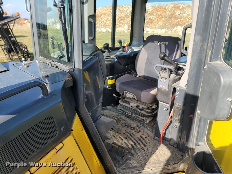 image for item DR3376 2016 Komatsu D65EX-18  dozer
