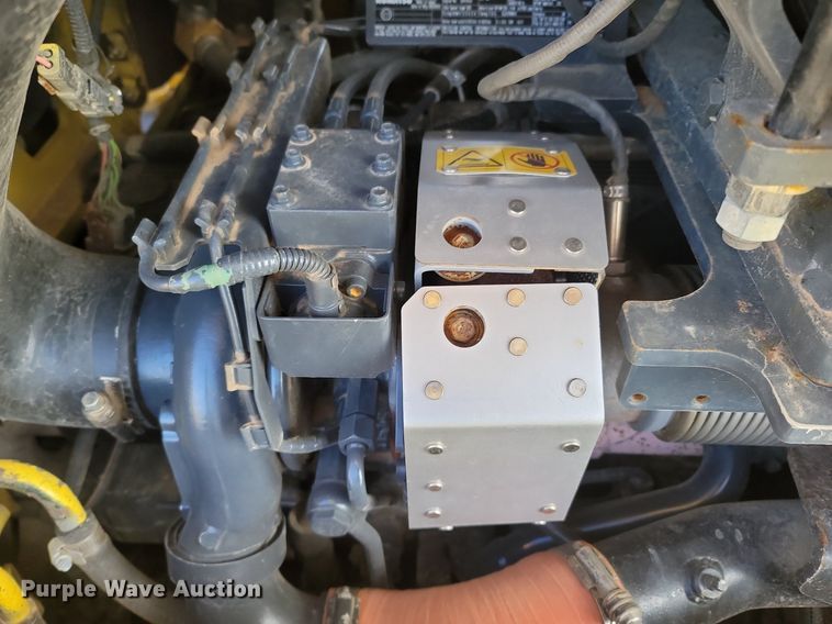 image for item DR3376 2016 Komatsu D65EX-18  dozer