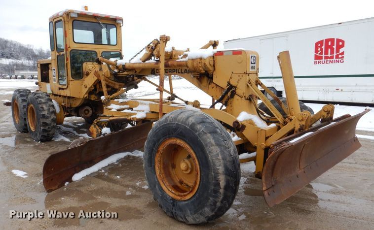 image for item DR4520 1969 Caterpillar 14E  rigid frame motor grader