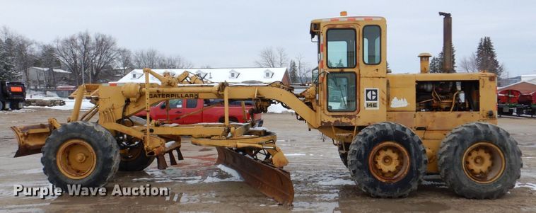 image for item DR4520 1969 Caterpillar 14E  rigid frame motor grader