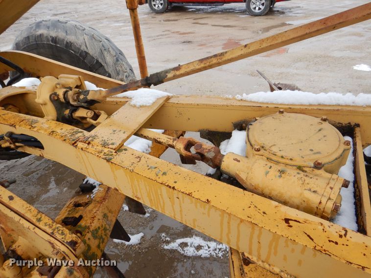 image for item DR4520 1969 Caterpillar 14E  rigid frame motor grader