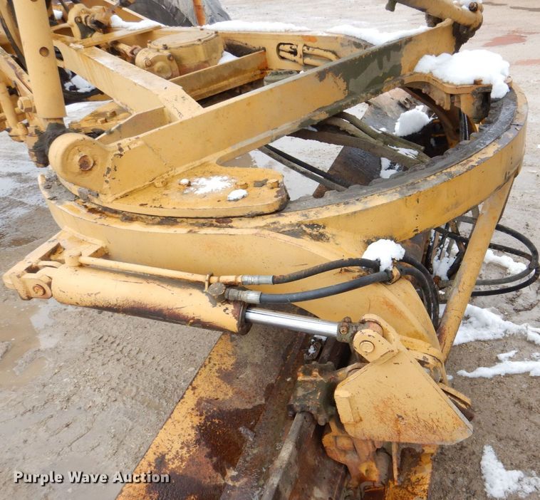 image for item DR4520 1969 Caterpillar 14E  rigid frame motor grader