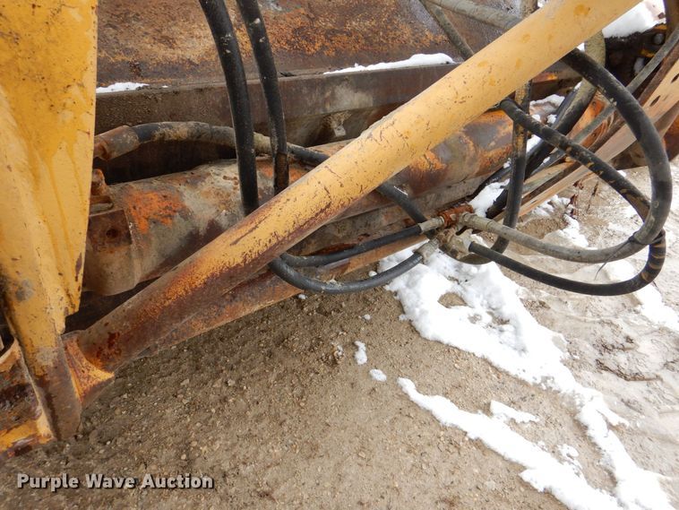 image for item DR4520 1969 Caterpillar 14E  rigid frame motor grader