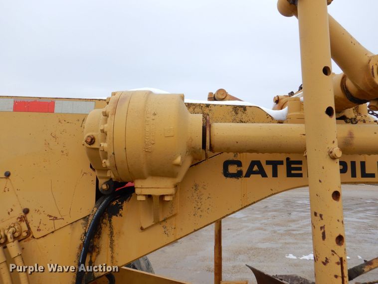image for item DR4520 1969 Caterpillar 14E  rigid frame motor grader
