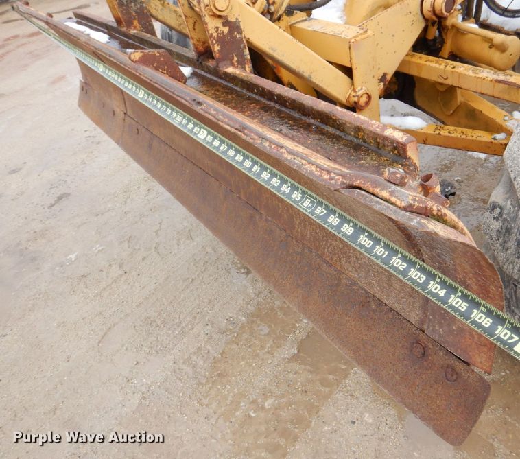 image for item DR4520 1969 Caterpillar 14E  rigid frame motor grader