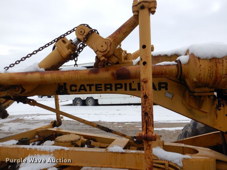 image for item DR4520 1969 Caterpillar 14E  rigid frame motor grader