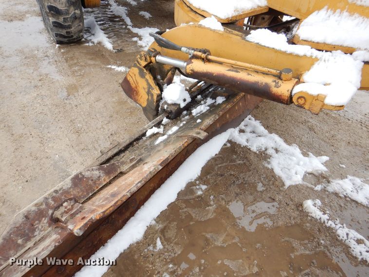 image for item DR4520 1969 Caterpillar 14E  rigid frame motor grader