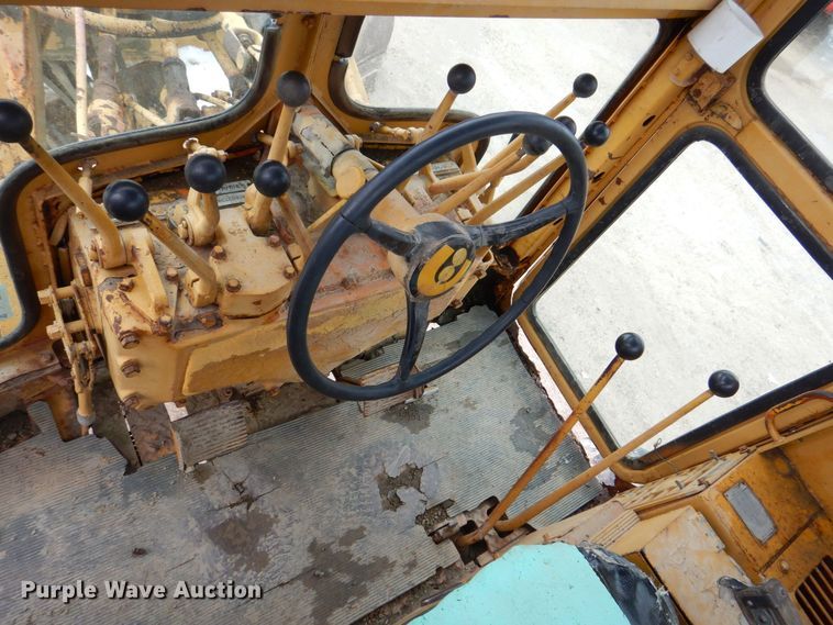 image for item DR4520 1969 Caterpillar 14E  rigid frame motor grader