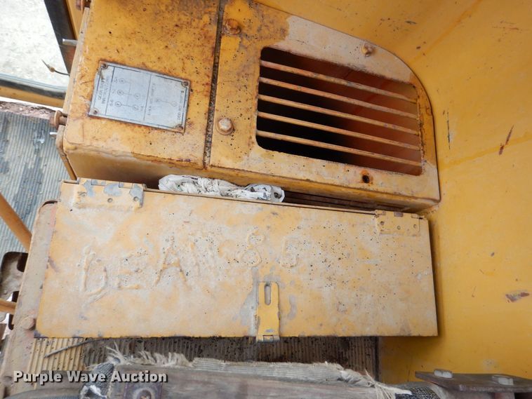 image for item DR4520 1969 Caterpillar 14E  rigid frame motor grader