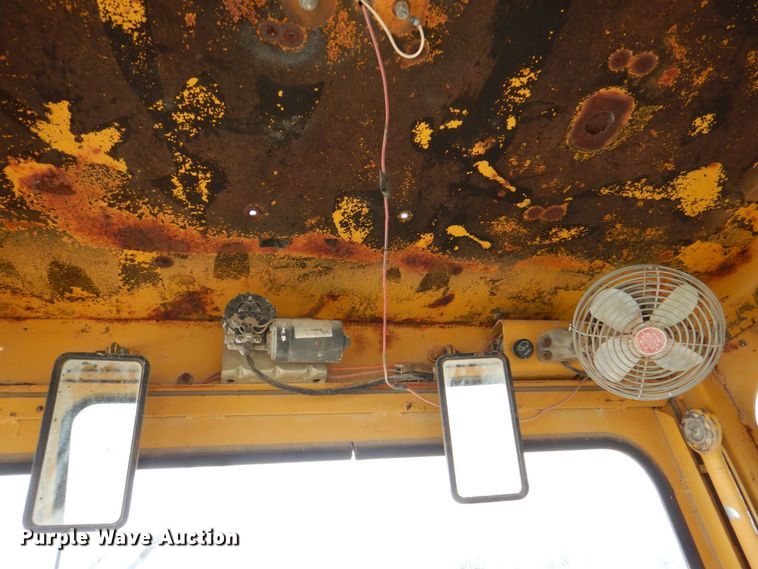 image for item DR4520 1969 Caterpillar 14E  rigid frame motor grader