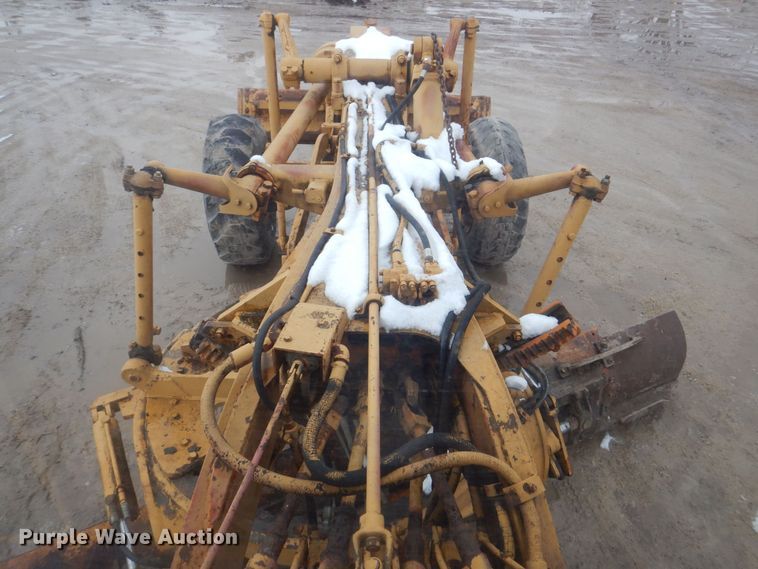 image for item DR4520 1969 Caterpillar 14E  rigid frame motor grader