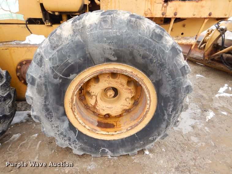 image for item DR4520 1969 Caterpillar 14E  rigid frame motor grader