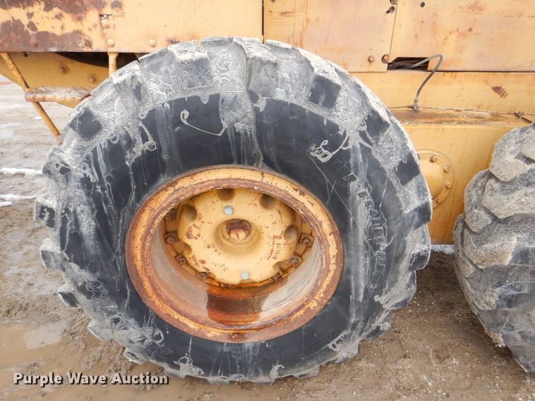 image for item DR4520 1969 Caterpillar 14E  rigid frame motor grader