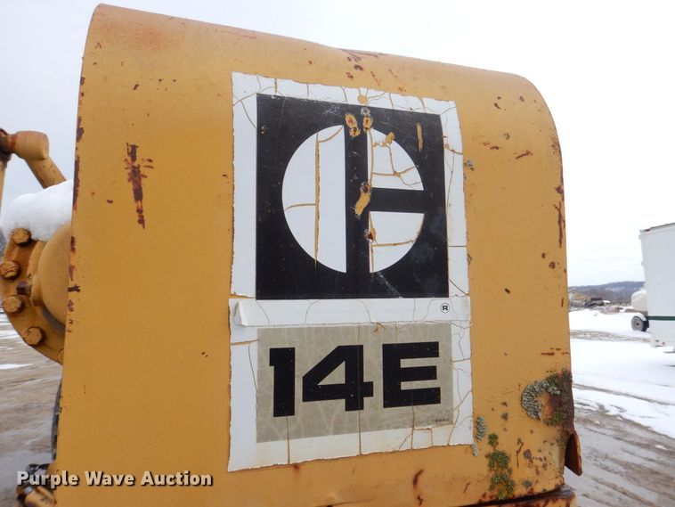 image for item DR4520 1969 Caterpillar 14E  rigid frame motor grader