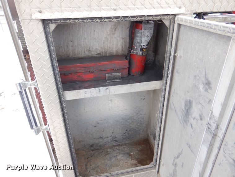 image for item DR4527 2010 Western Star 4900  semi truck