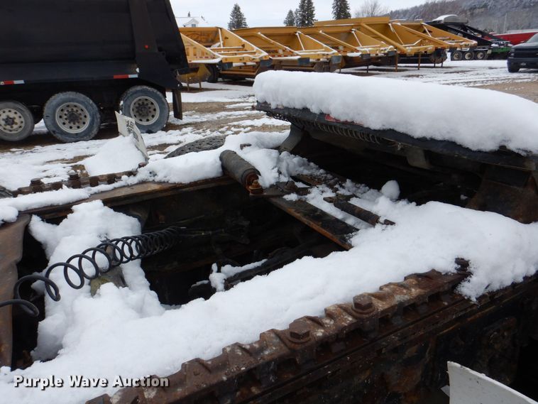 image for item DR4527 2010 Western Star 4900  semi truck