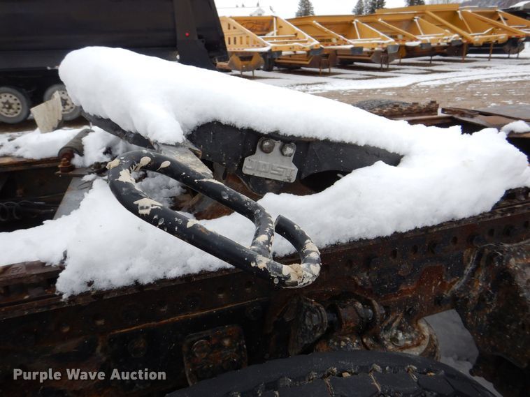 image for item DR4527 2010 Western Star 4900  semi truck